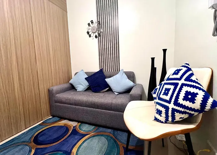 Moa - Pasay Cheap Apartment *