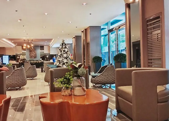 Moa - Pasay Cheap Apartment Manila